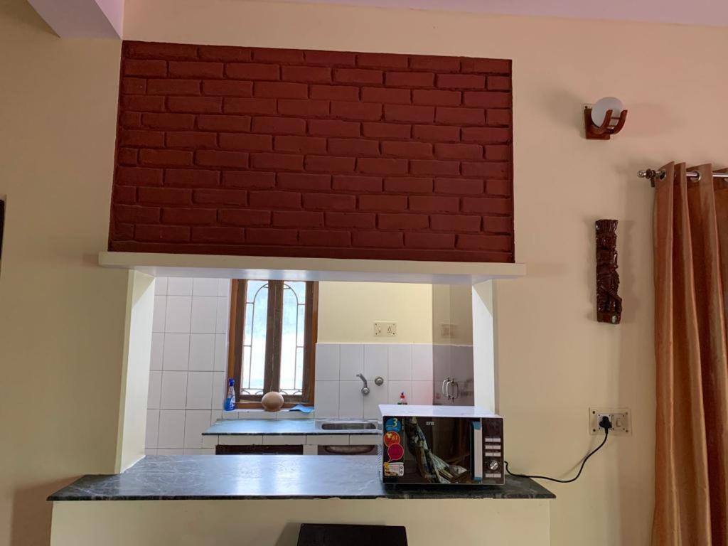 Apartment Krimson Bricks Varanasi